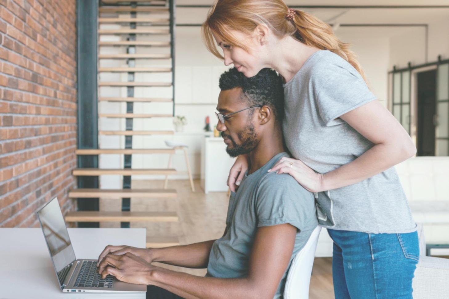 Moderne Finanzanalyse Tools und Charts